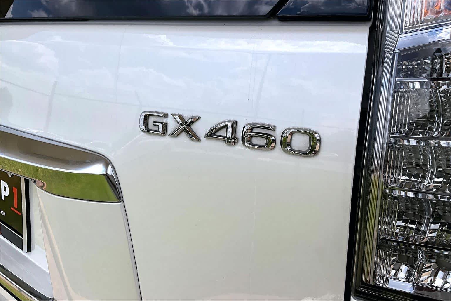 Used 2023 Eminent White Pearl Lexus Luxury image 28