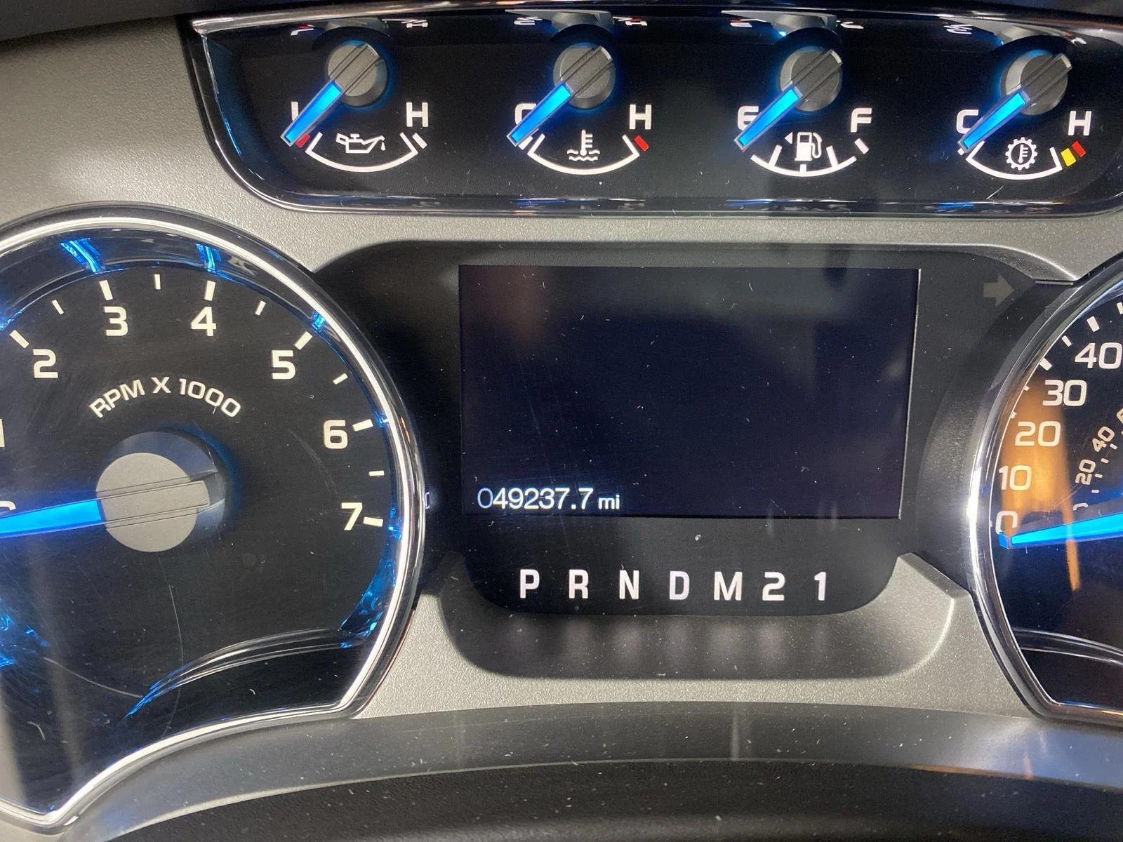 Used 2014 White Platinum Metallic Tri-Coat Ford  image 23