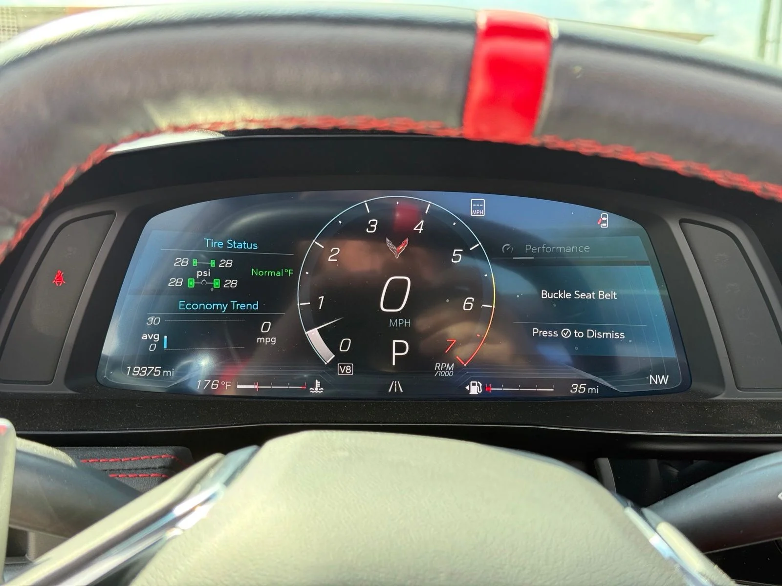 Used 2023 White Chevrolet Stingray image 21