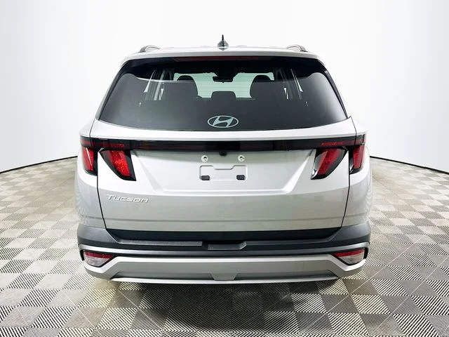 New 2026 Hyundai TUCSON SEL