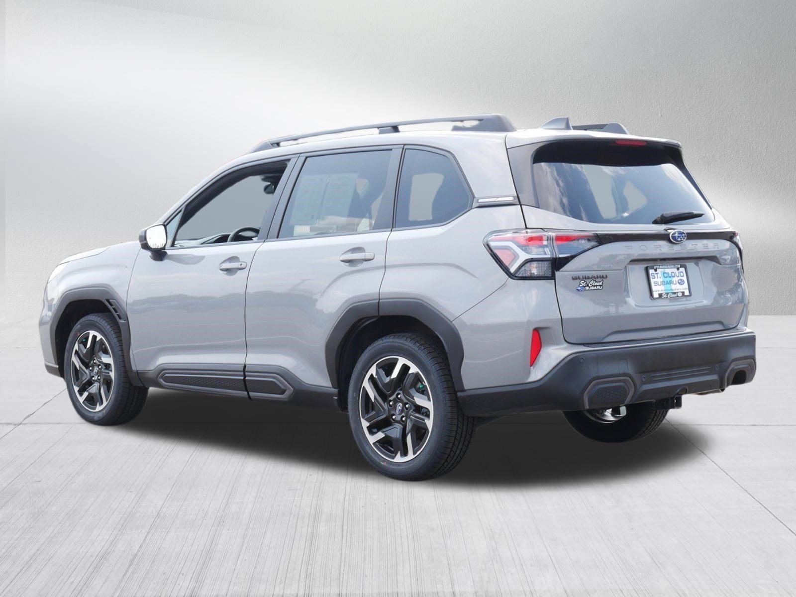 Certified Used 2025 River Rock Pearl Subaru Limited image 5