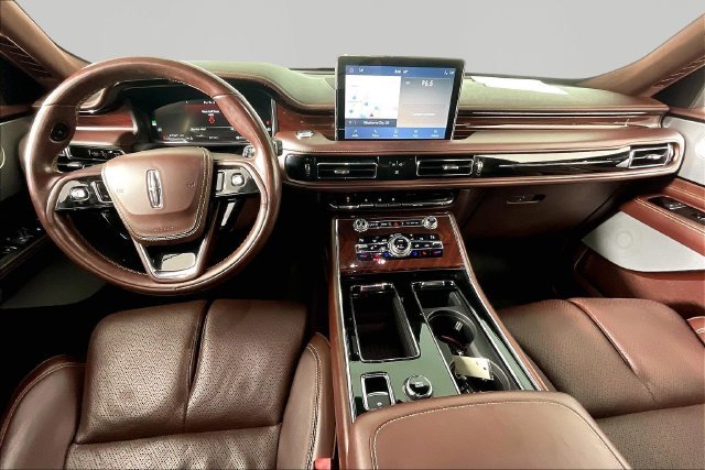 Used 2020 White Lincoln Black Label image 6