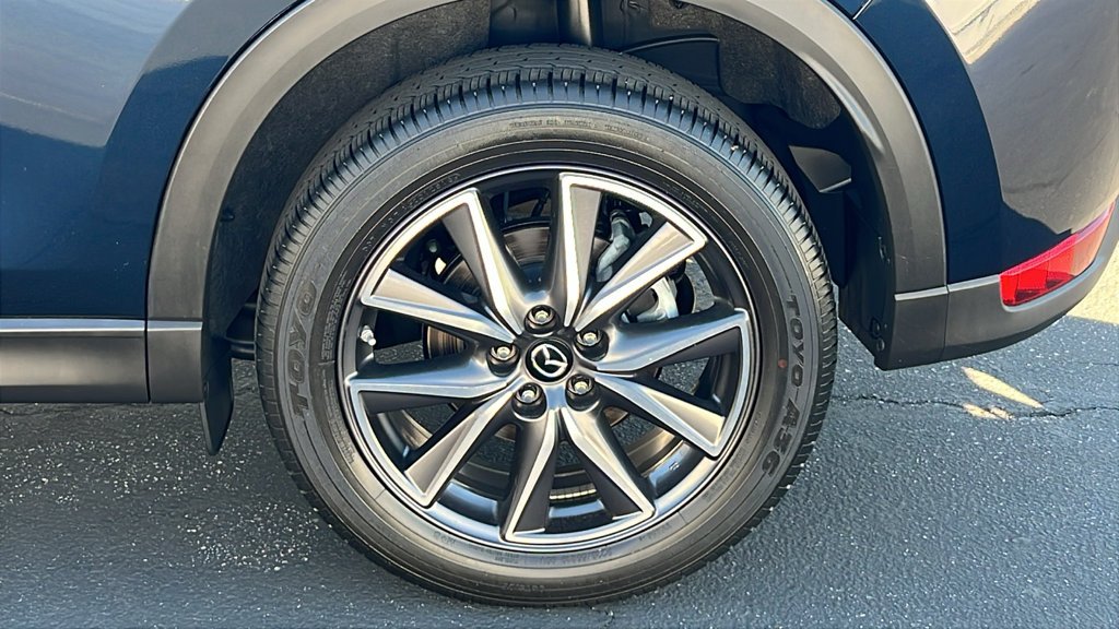 Used 2018 Blue Mazda Touring image 5