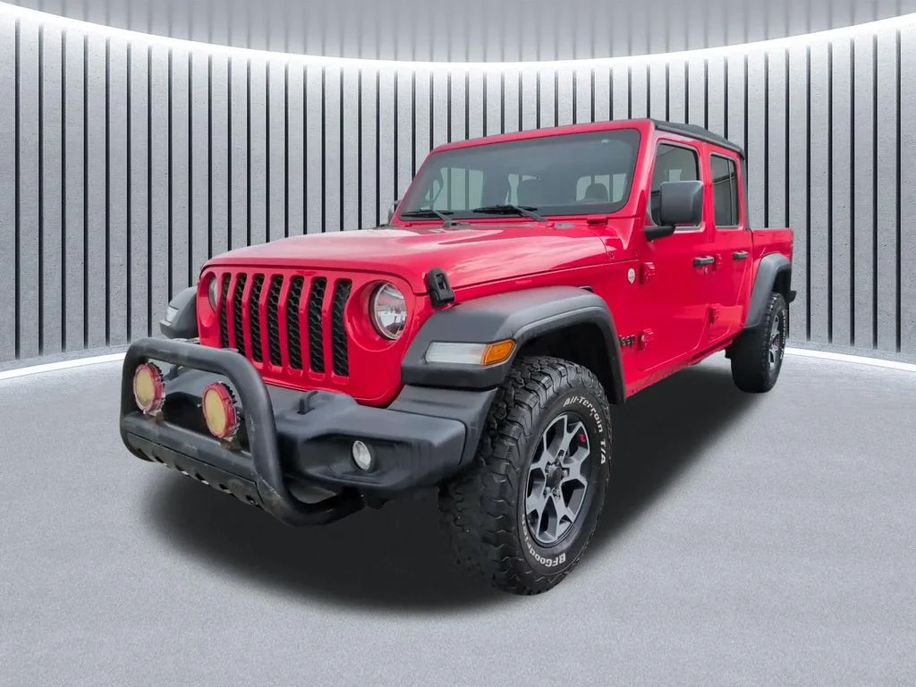 Used 2020 Red Jeep Sport image 11