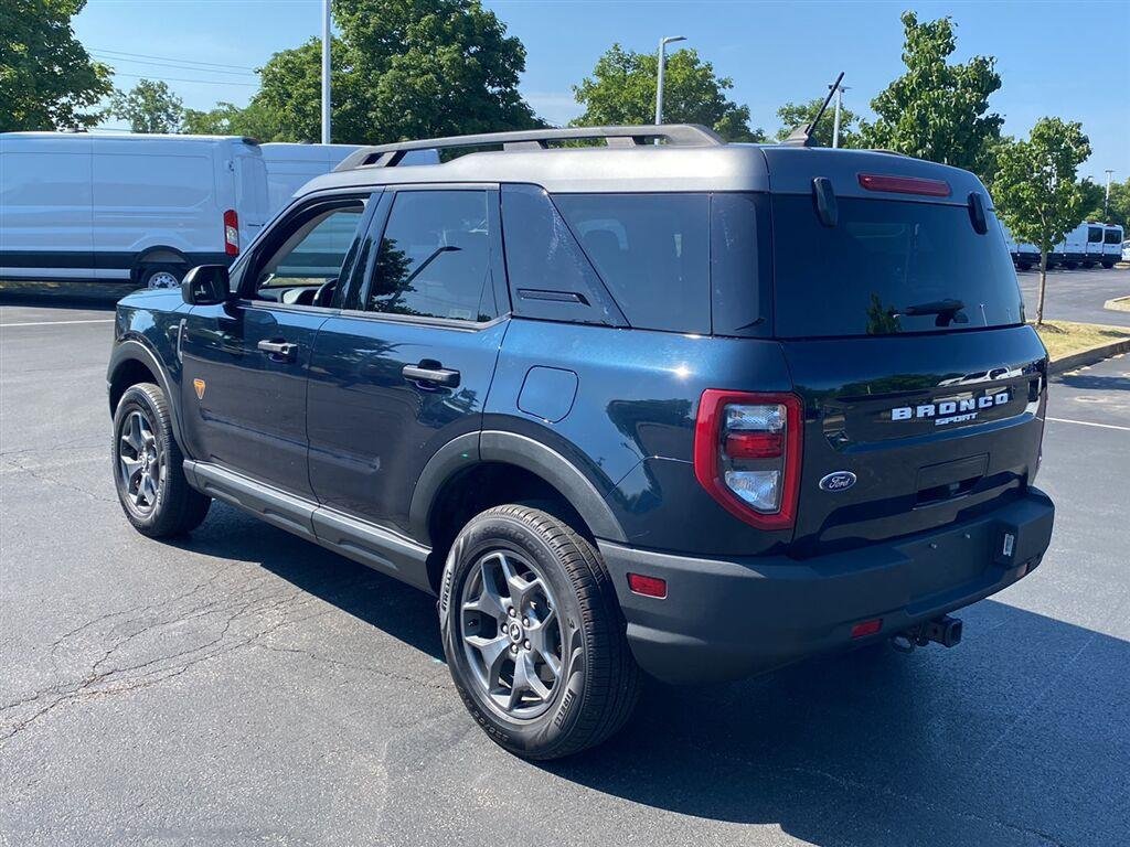Used 2022 Alto Blue Metallic Tinted Clearcoat Ford Badlands image 9