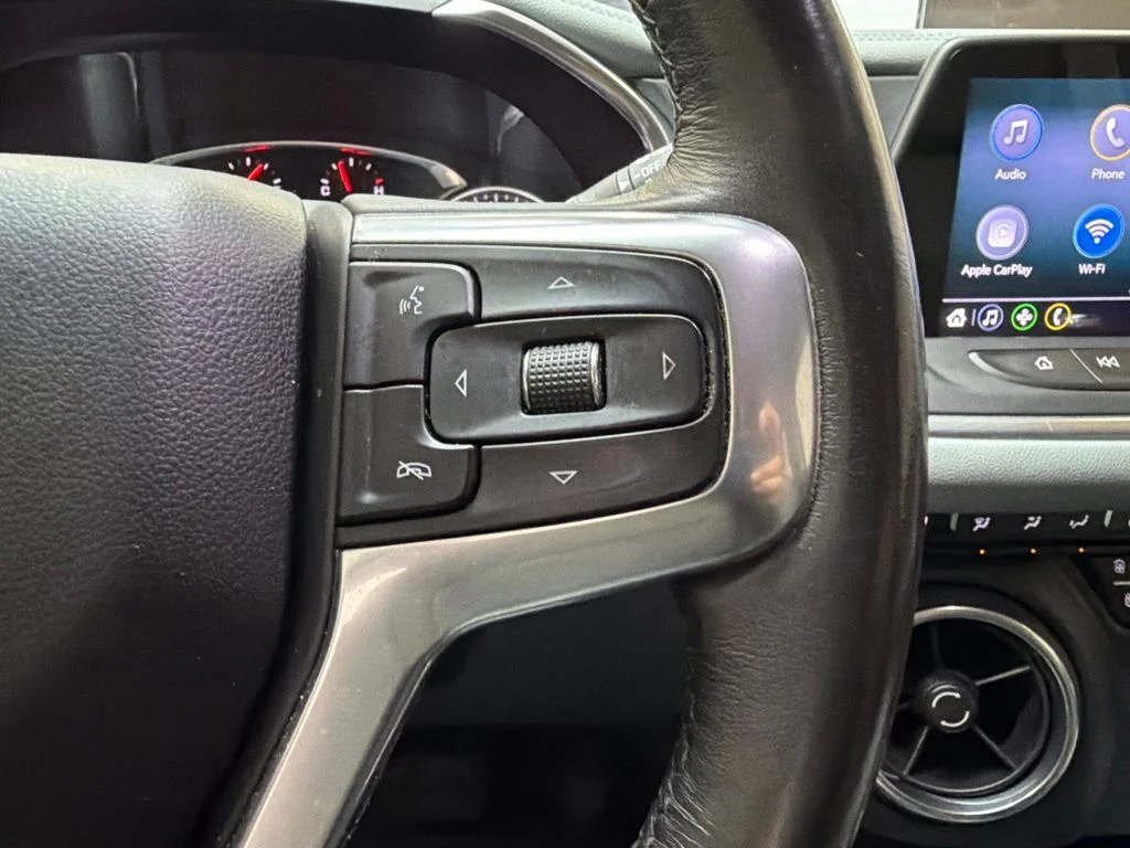Used 2020 Summit White Chevrolet LT image 19
