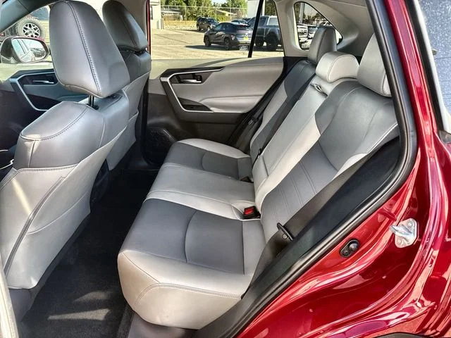 Used 2024 Red Toyota XLE Premium image 22