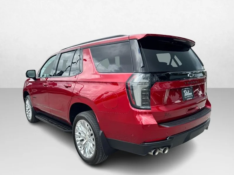 Used 2025 Radiant Red Tintcoat Chevrolet 4WD 4dr RST image 7
