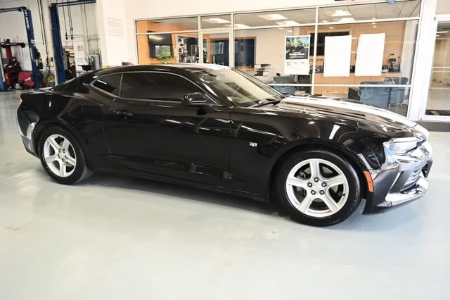 Used 2016 MOSAIC BLACK METALLIC Chevrolet 1LT image 5