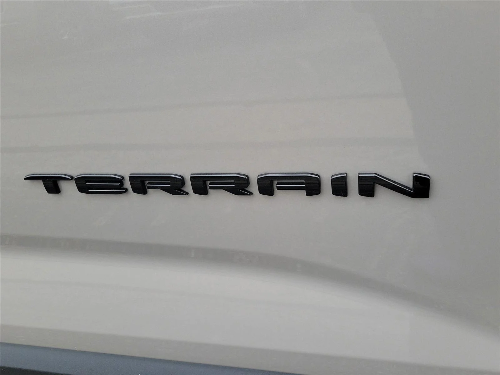 New 2026 Riverstone Metallic GMC Elevation image 7
