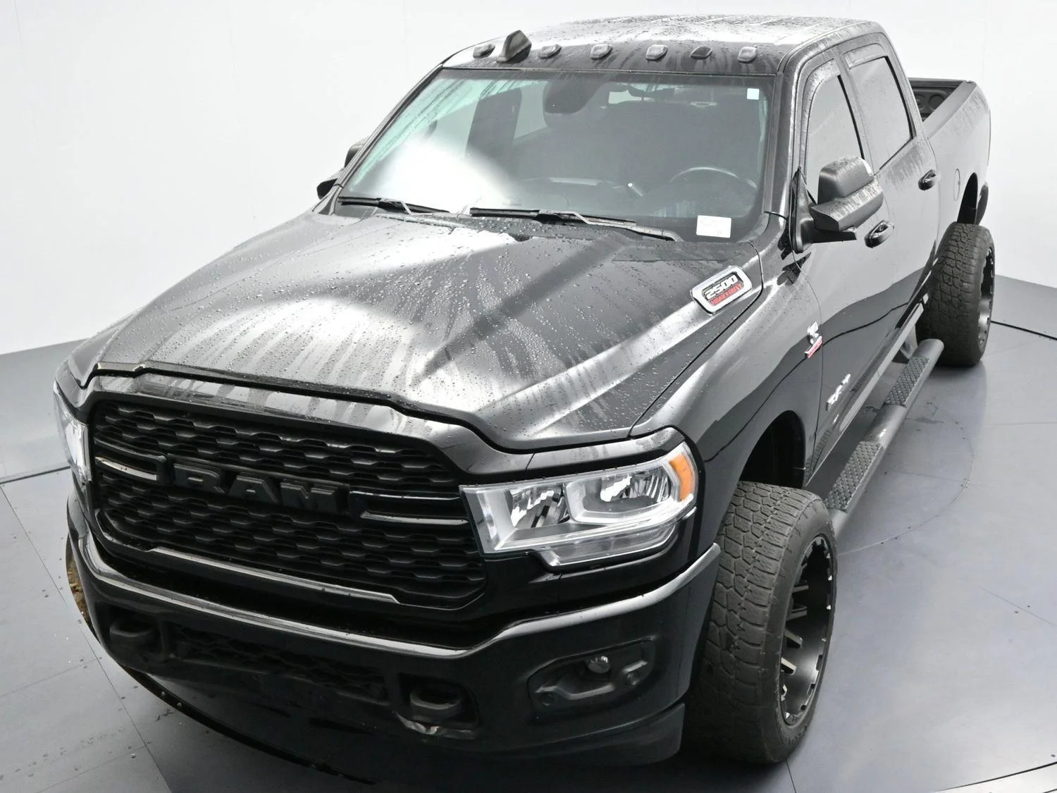 Used 2022 Diamond Black Crystal Pearlcoat Ram Big Horn image 37