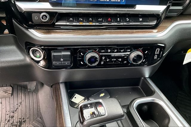 Used 2022 Black Chevrolet LT Trail Boss image 26