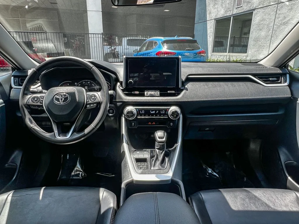 Used 2023 Gray Toyota XLE Premium image 12