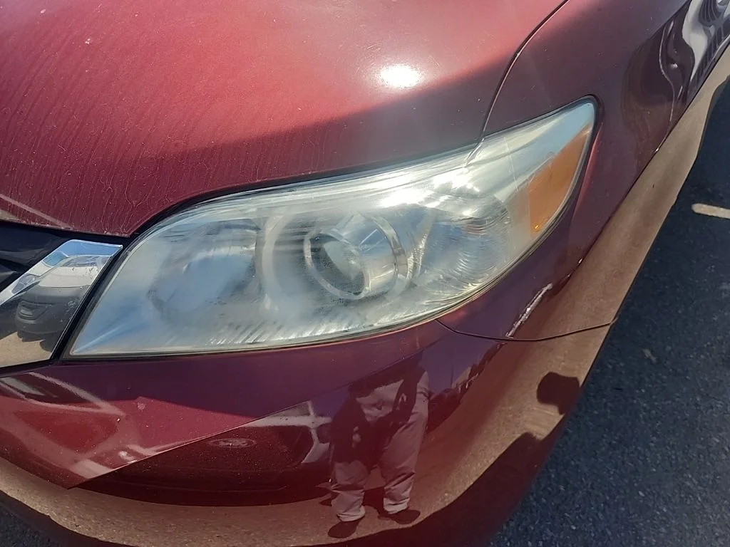 Used 2014 Red Toyota LE image 5