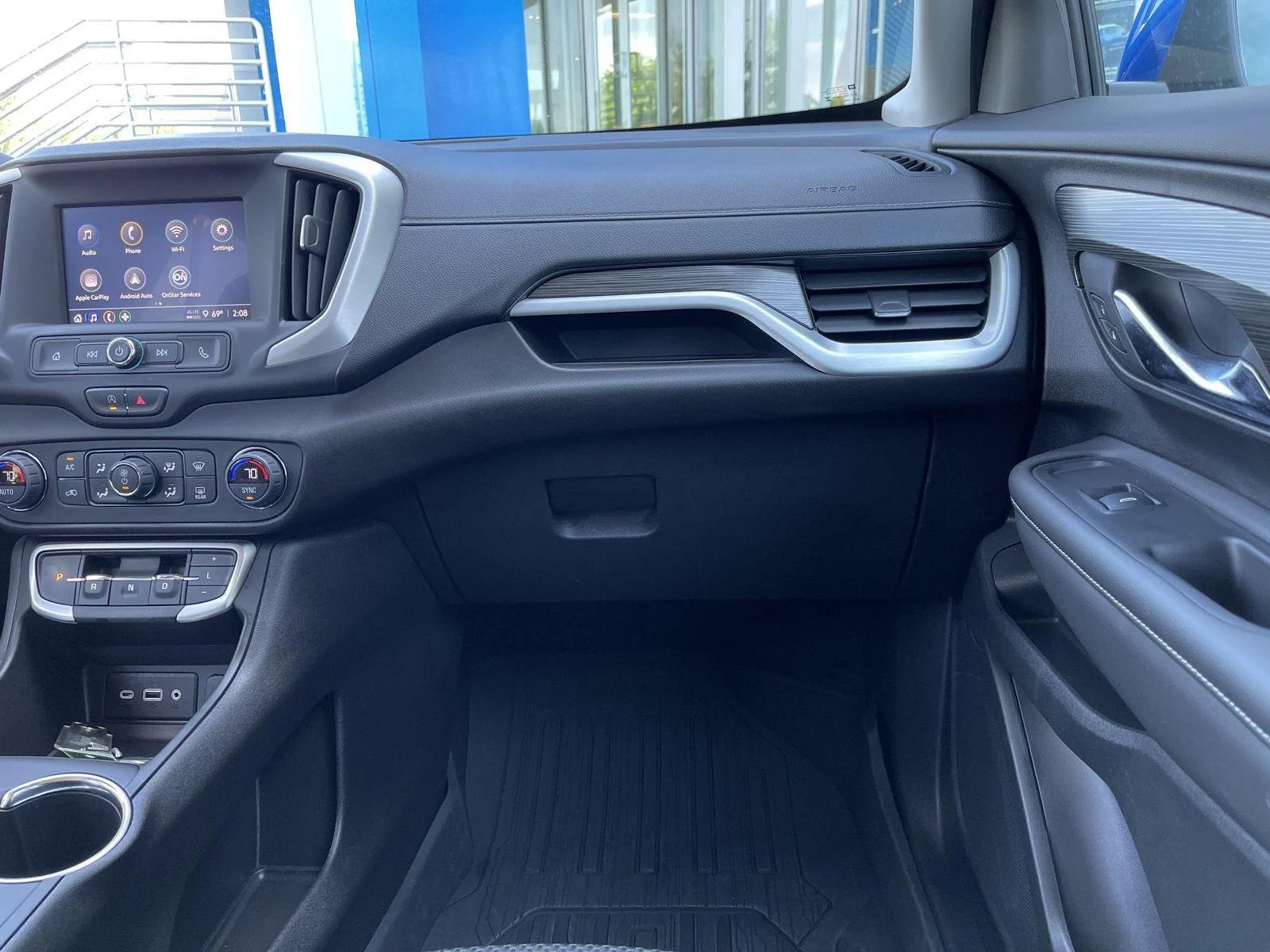 Used 2024 Riptide Metallic GMC SLE image 30