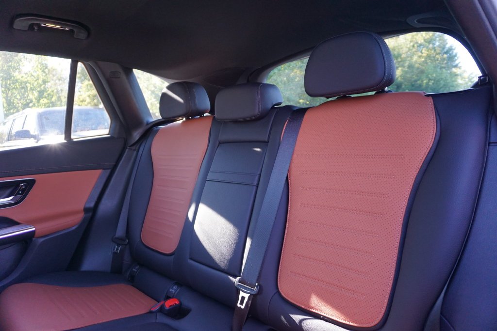 Certified Used 2025 Cirrus Silver Metallic Mercedes-Benz GLC 300 image 22