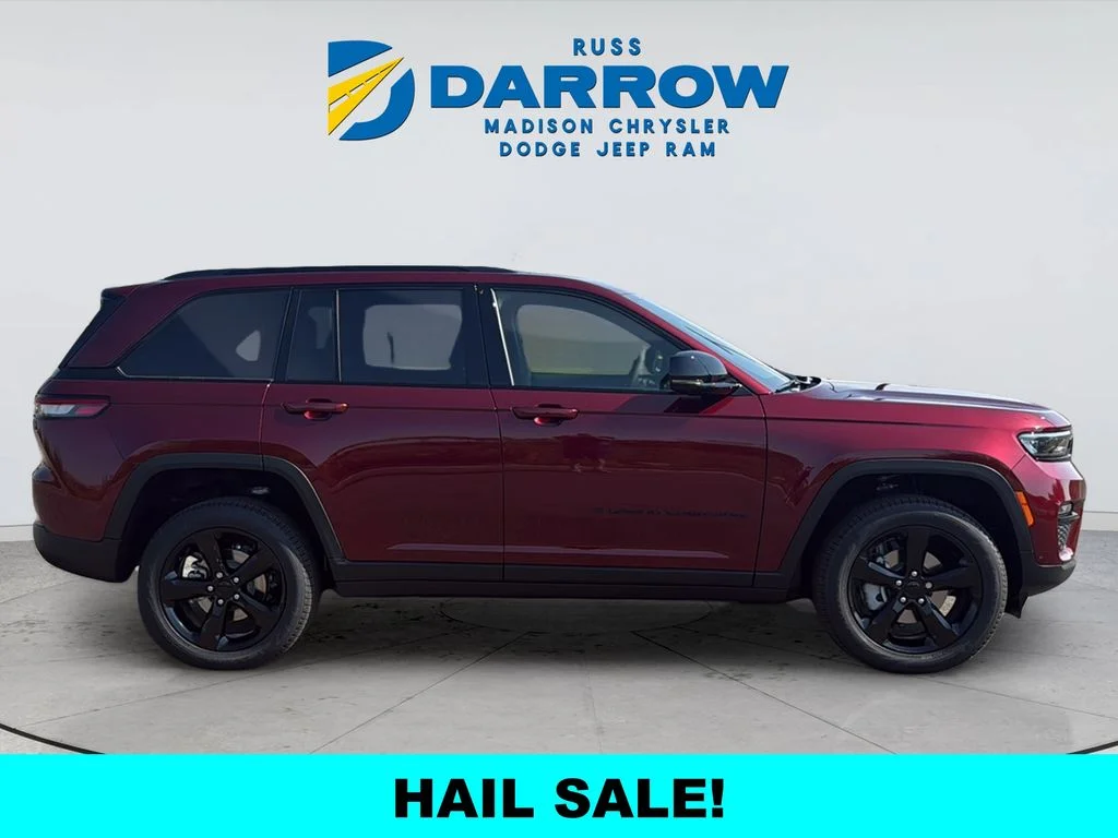 New 2025 Velvet Red Pearl-Coat Exterior Paint Jeep Limited image 6