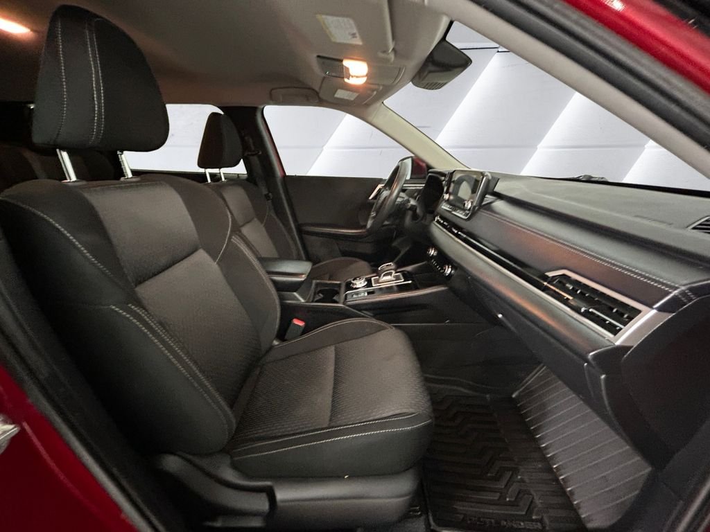 Used 2024 Red Mitsubishi ES image 13