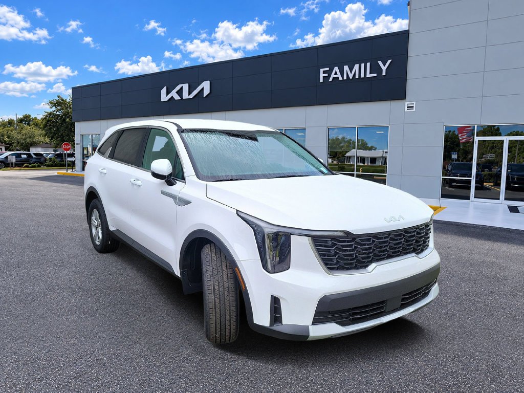 New 2026 Glacial White Pearl Kia LX image 1