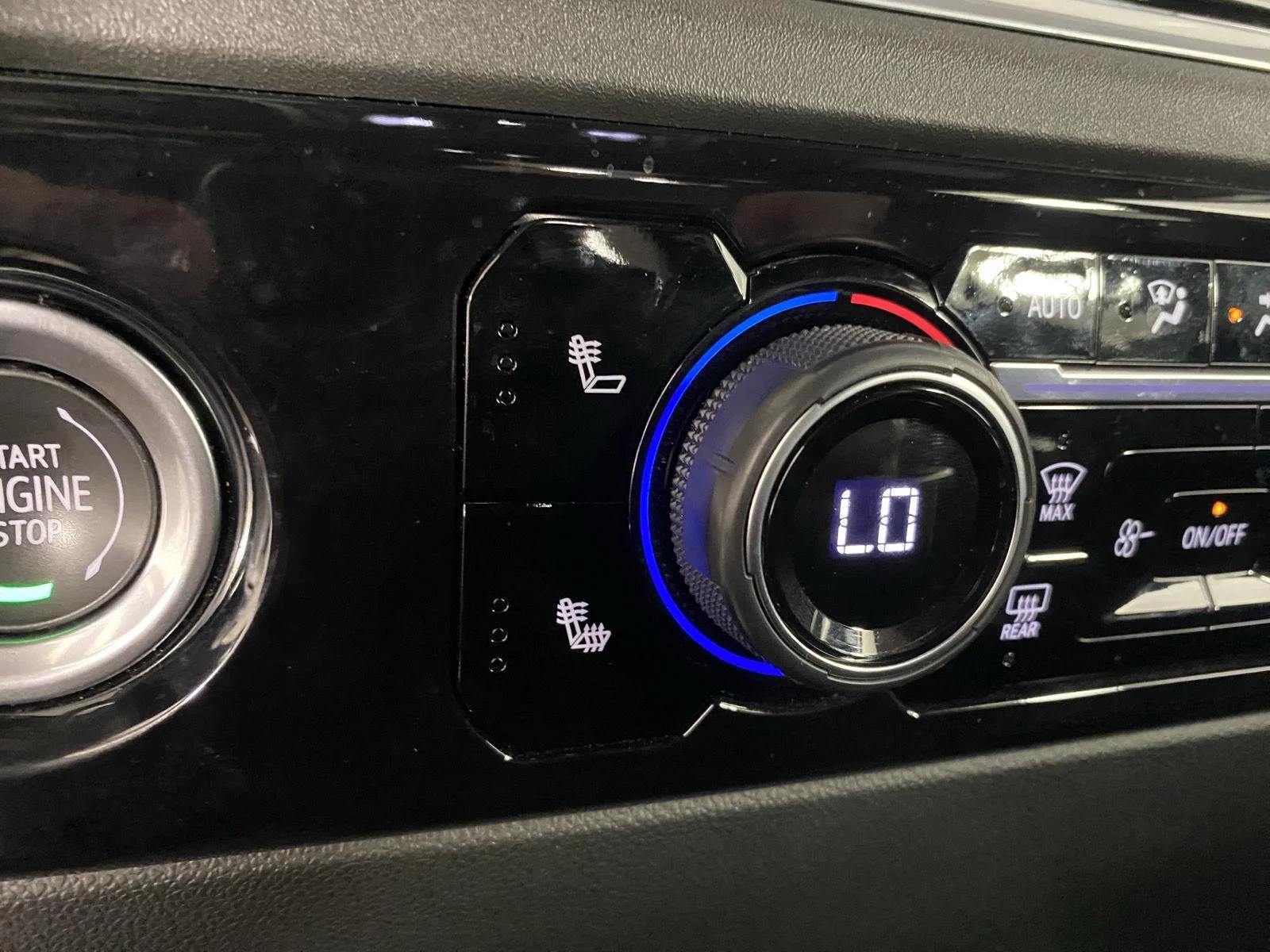 Used 2022 Northsky Blue Metallic Chevrolet LT image 13