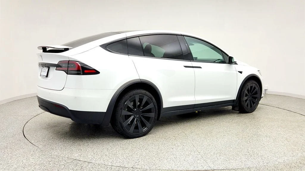 Used 2022 Pearl White Multi-Coat Tesla AWD w/ 22