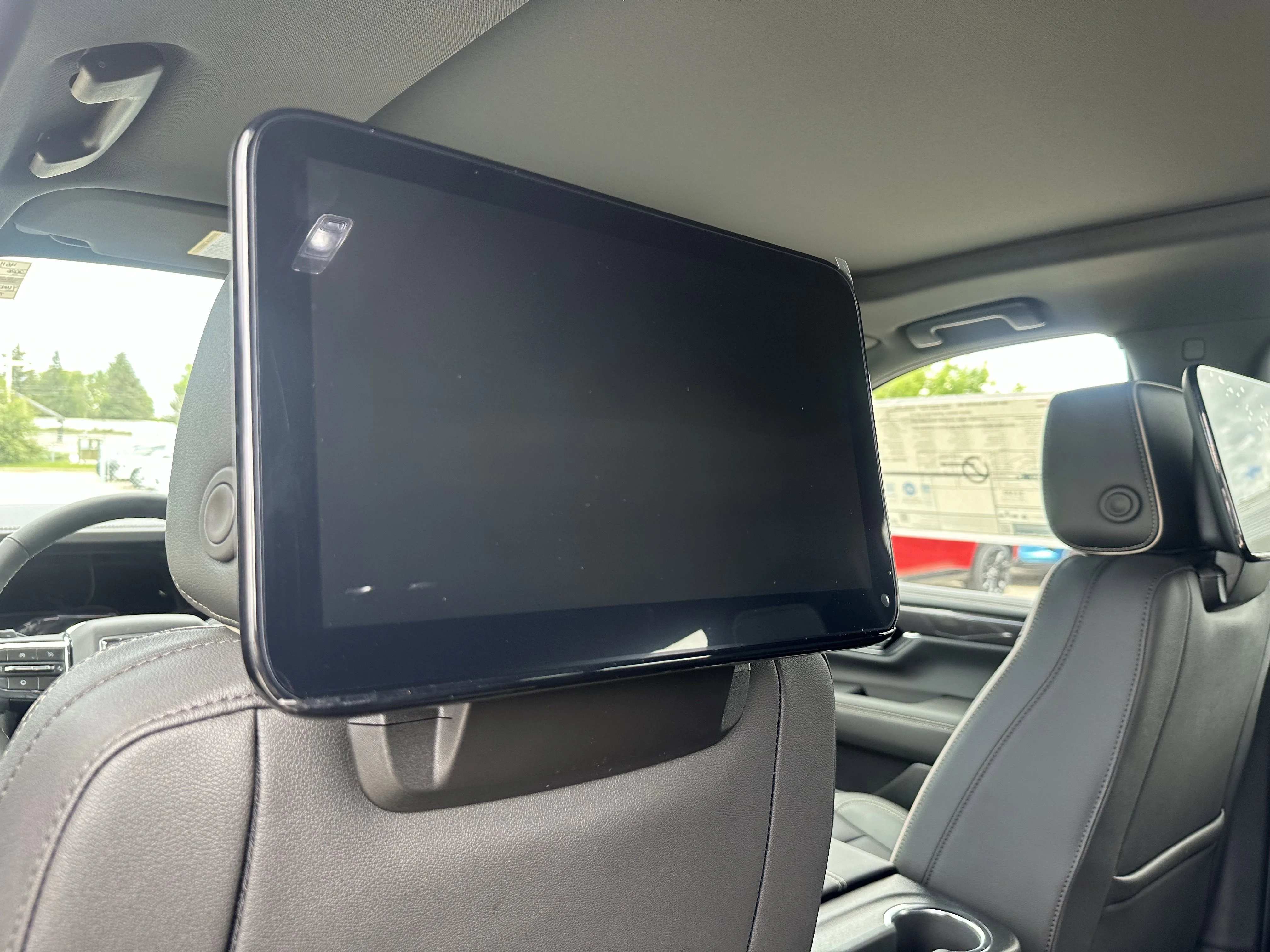 New 2026 Onyx Black GMC Elevation image 11