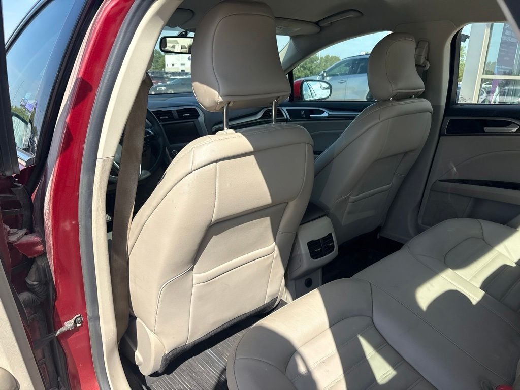 Used 2017 Ruby Red Metallic Ford SE image 36