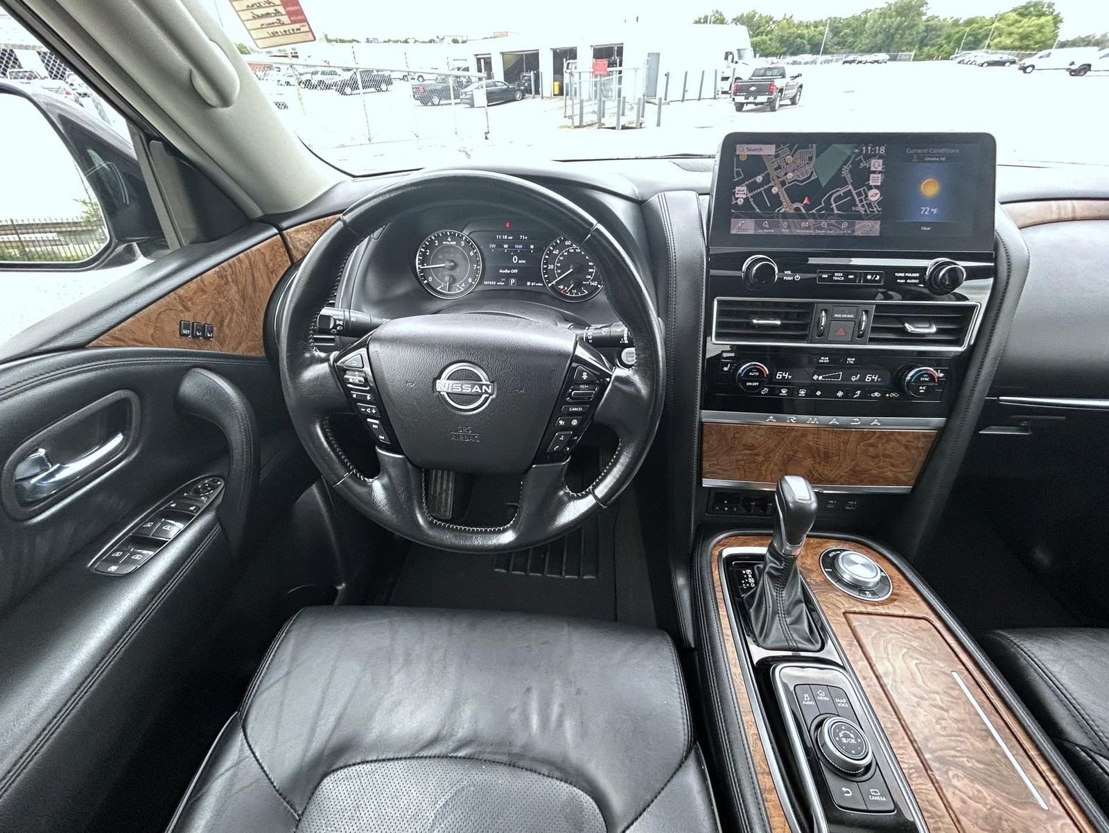 Used 2021 Brown Nissan SL image 13