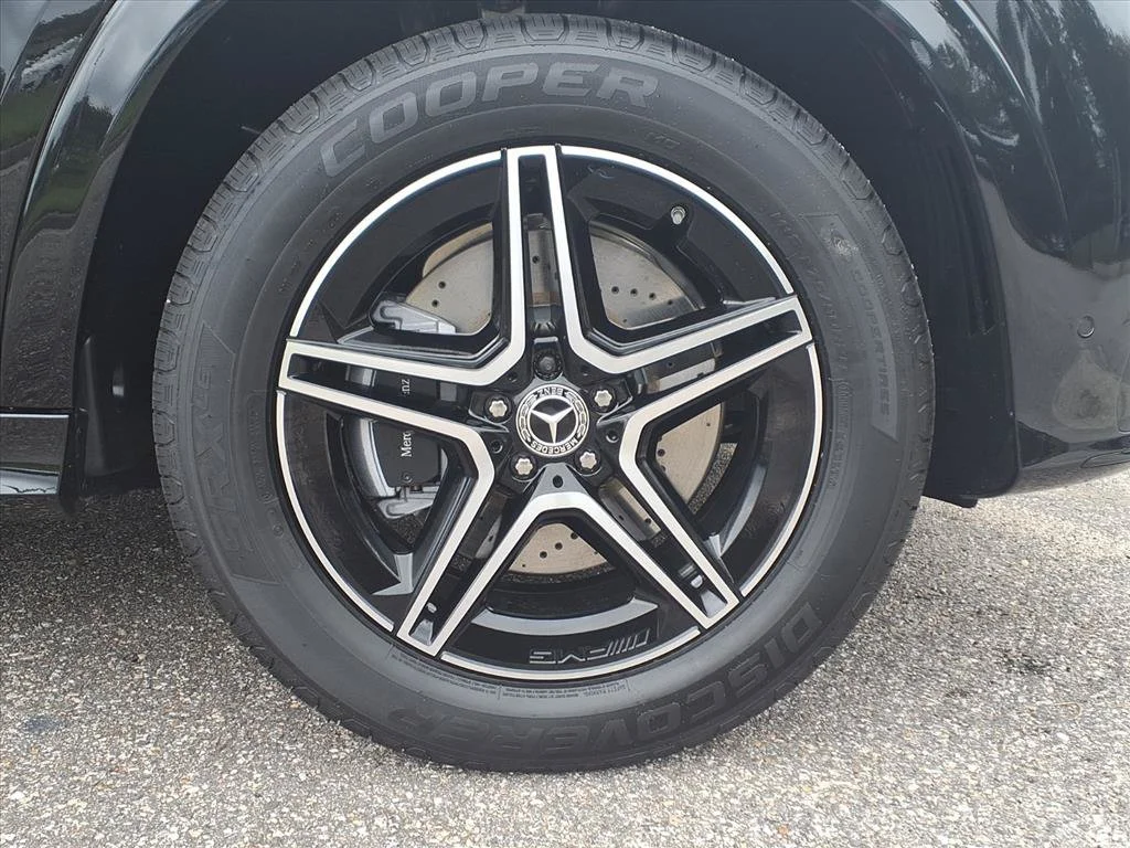 New 2026 Obsidian Black Metallic Mercedes-Benz GLE 350 image 18