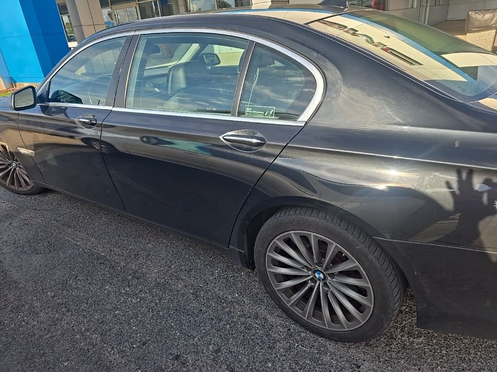 2011 BMW 7 Series 750Li's photo