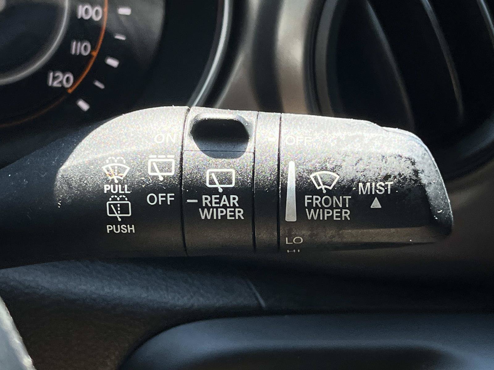 Used 2018 Black Clearcoat Jeep Sport S image 40