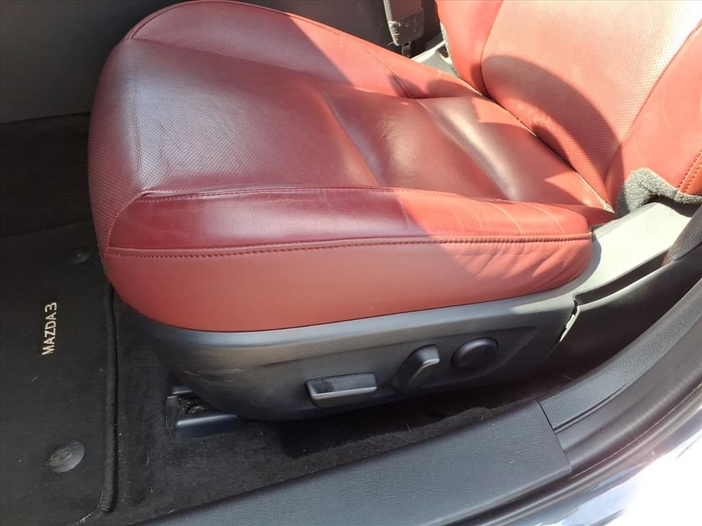 Used 2024 Gray Mazda 2.5 S Carbon Edition image 18