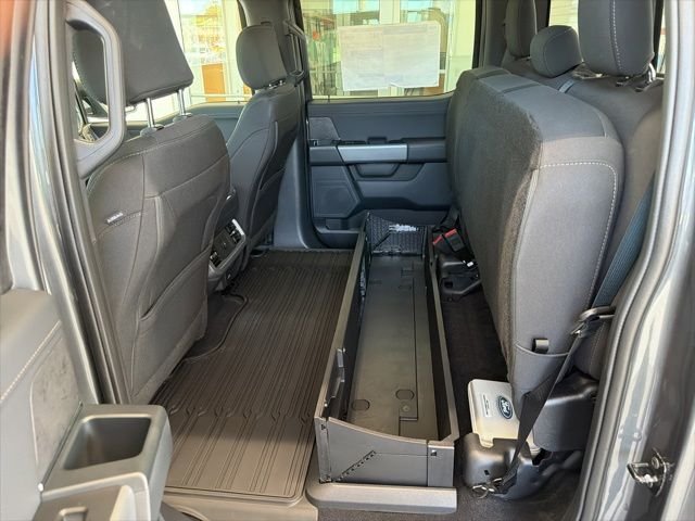 New 2026 Carbonized Gray Metallic Ford XLT image 57