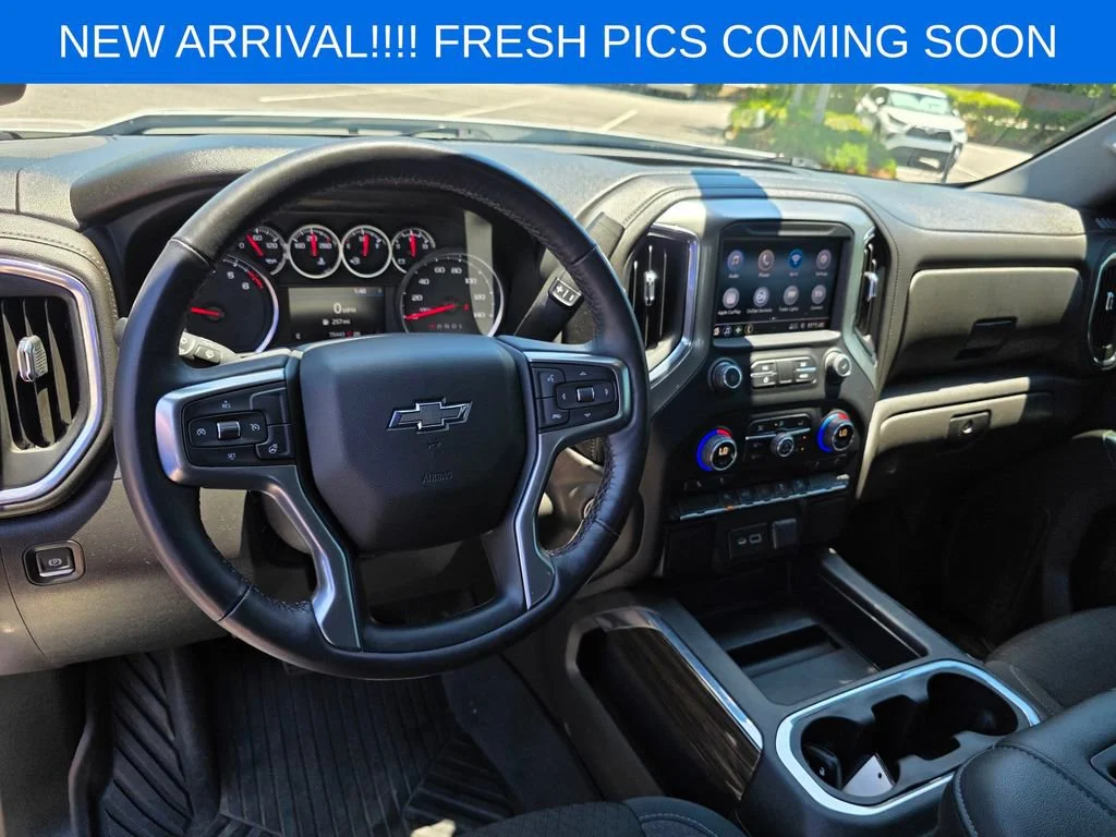 Used 2022 Summit White Chevrolet RST image 14