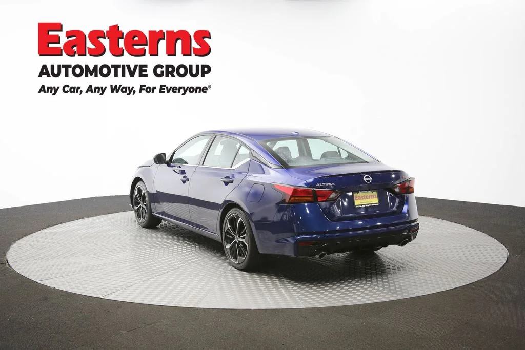 Used 2024 Blue Nissan 2.5 SR image 63