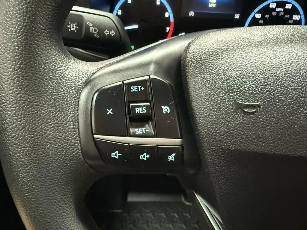 Used 2023 Gray Ford Base image 18