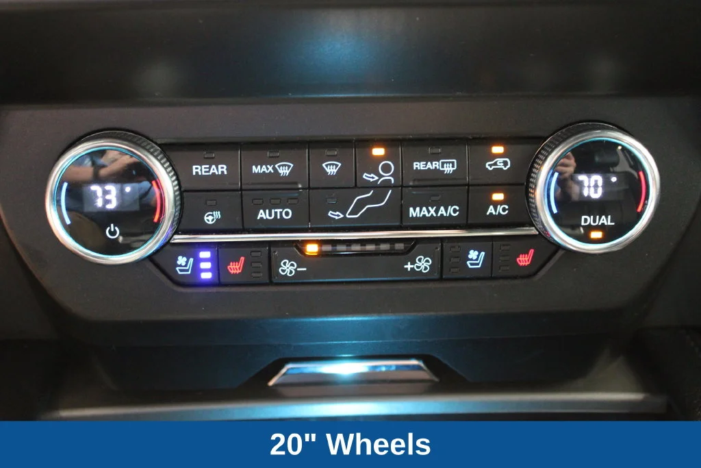 Used 2021 Black Ford XLT image 9