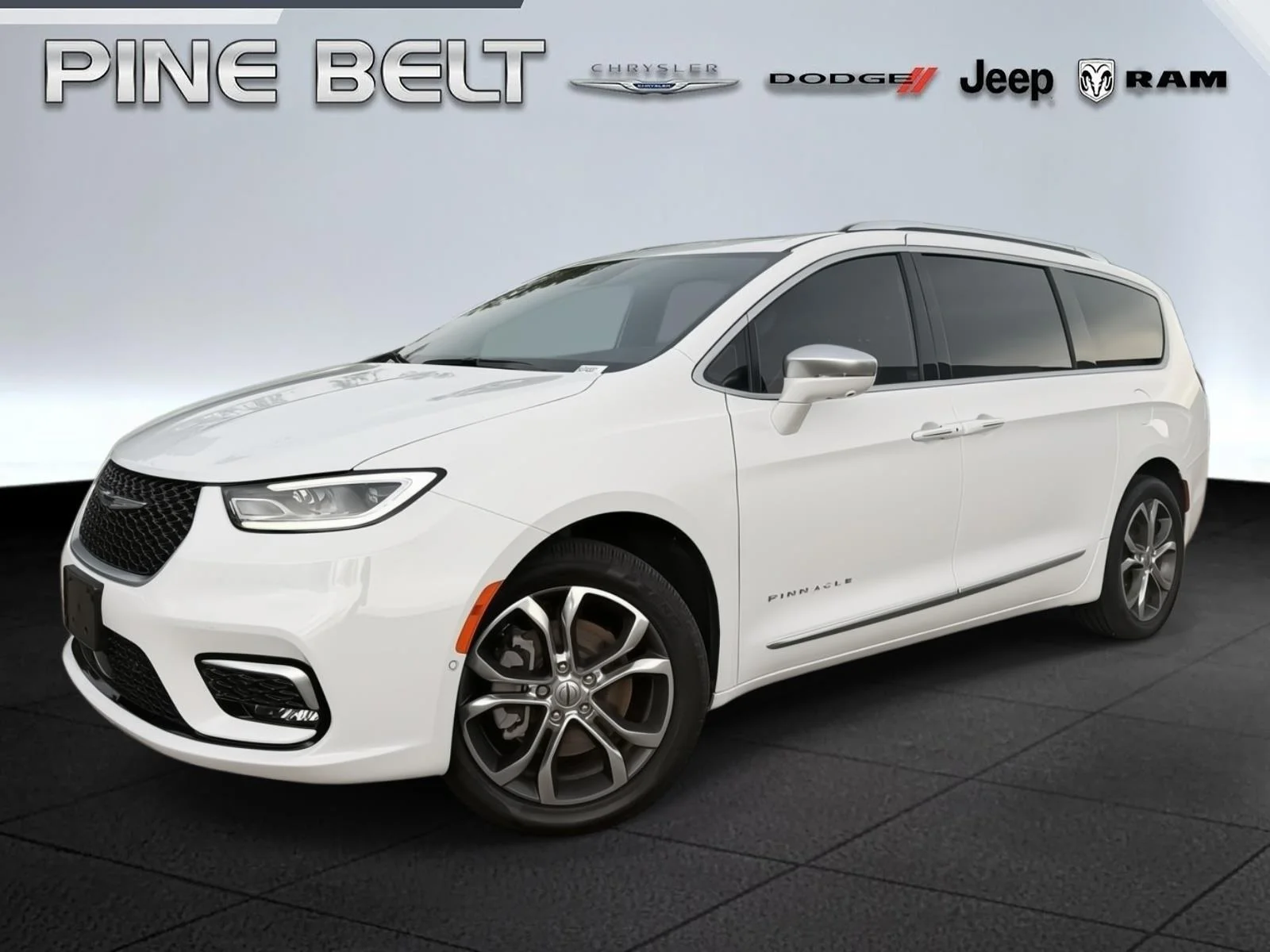 Used 2024 Bright White Clearcoat Chrysler Pinnacle image 1