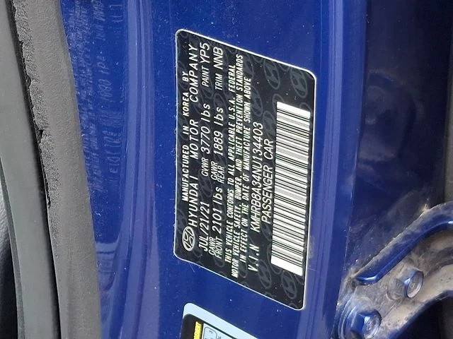 Used 2022 Blue Hyundai SE image 27