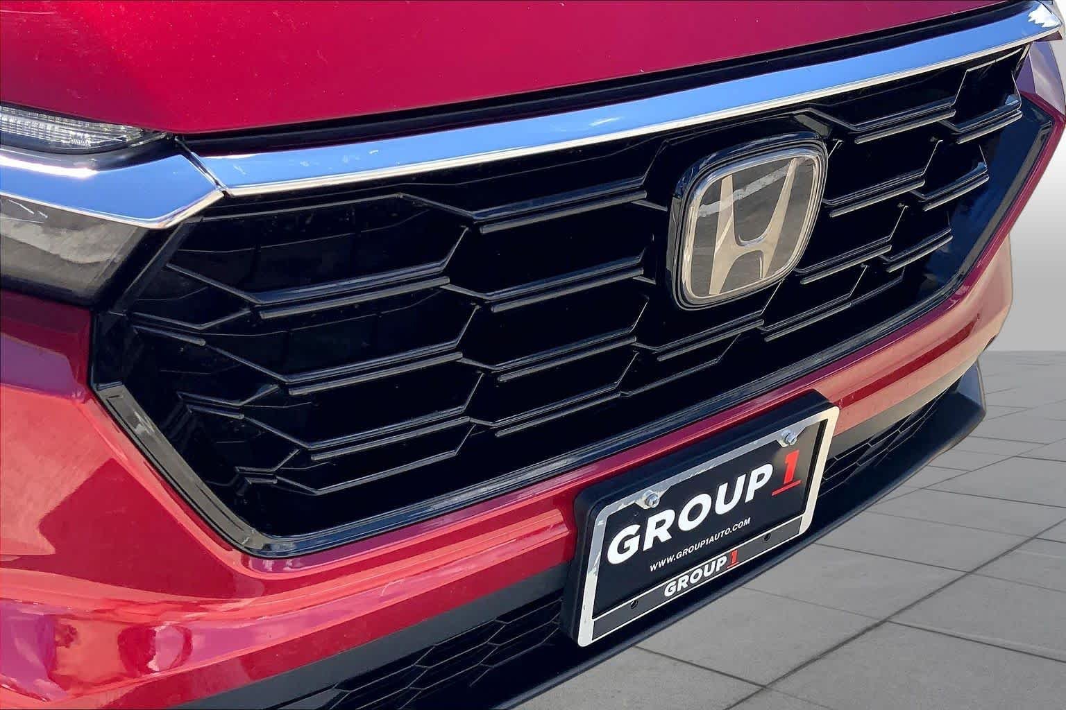 Used 2025 Radiant Red Metallic Honda EX image 29