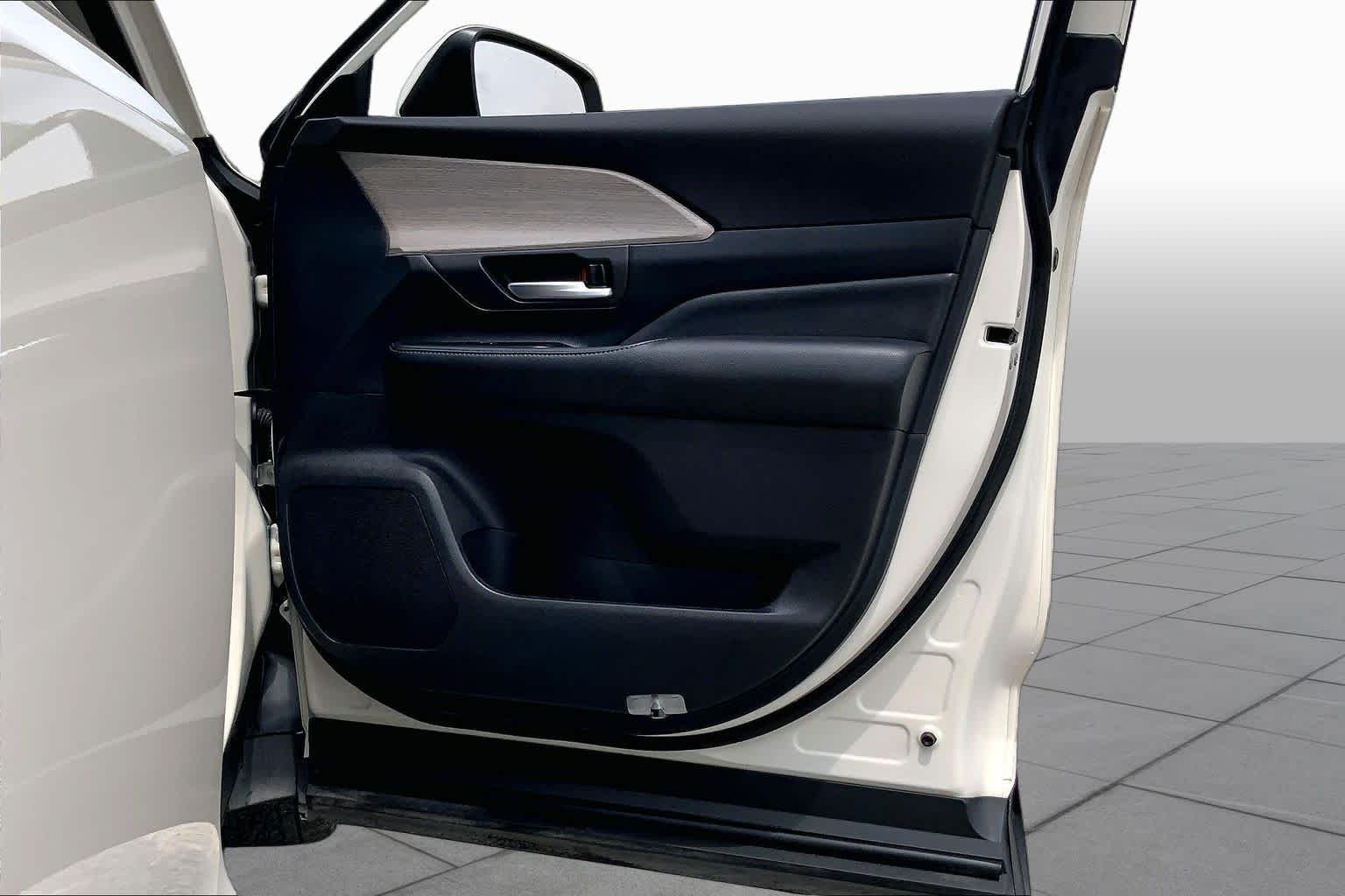 Used 2024 Coastal Cream Toyota Limited image 22