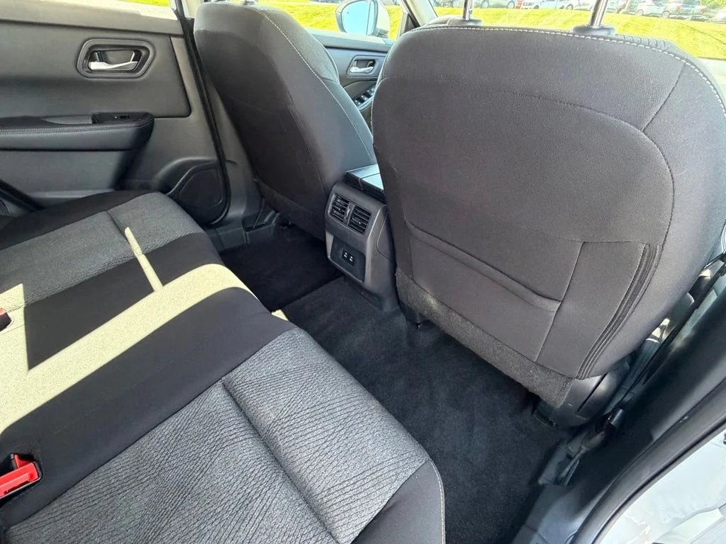 Used 2024 White Nissan SV image 44