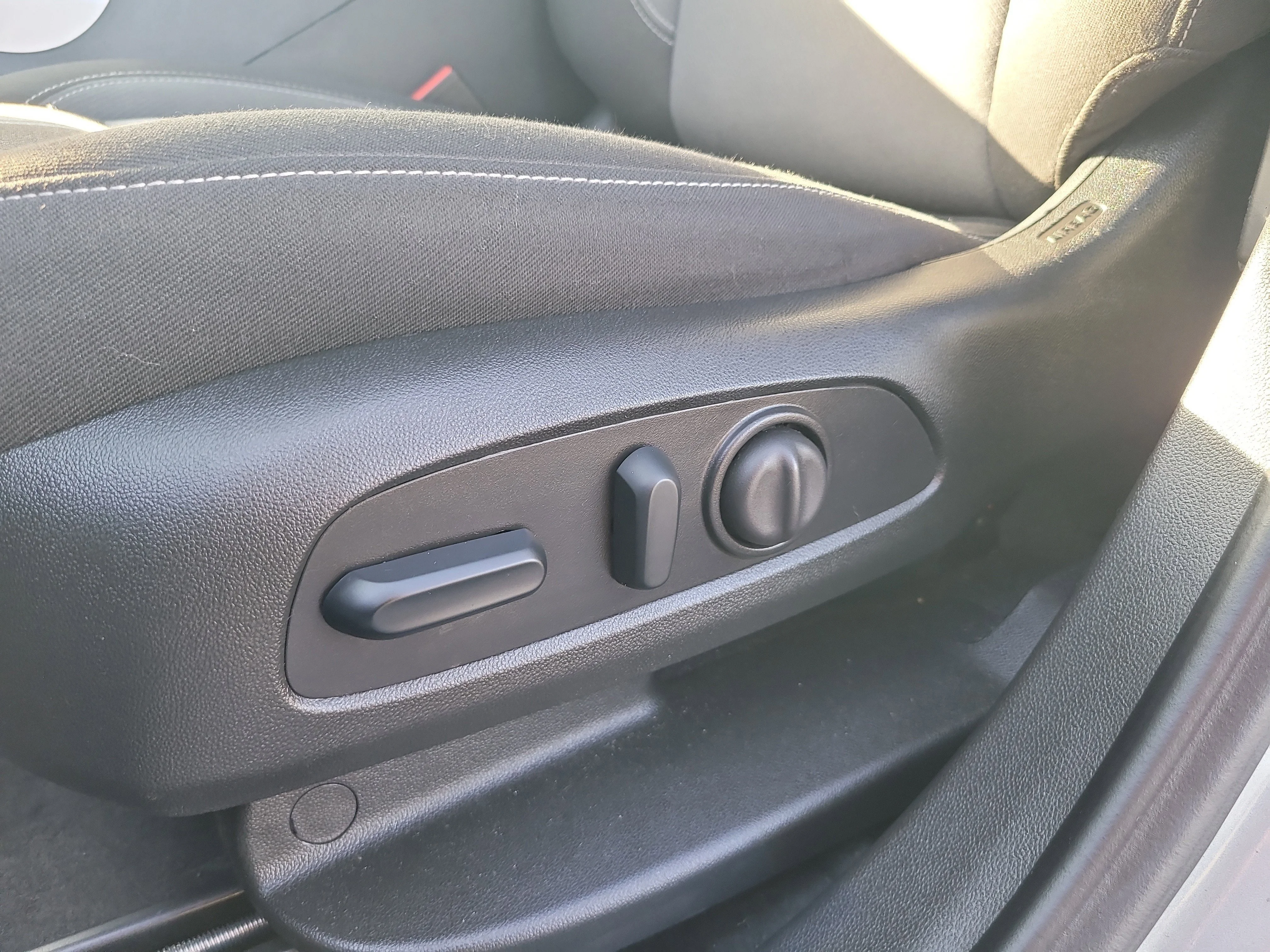 Used 2024 Sterling Gray Metallic Chevrolet LT image 18