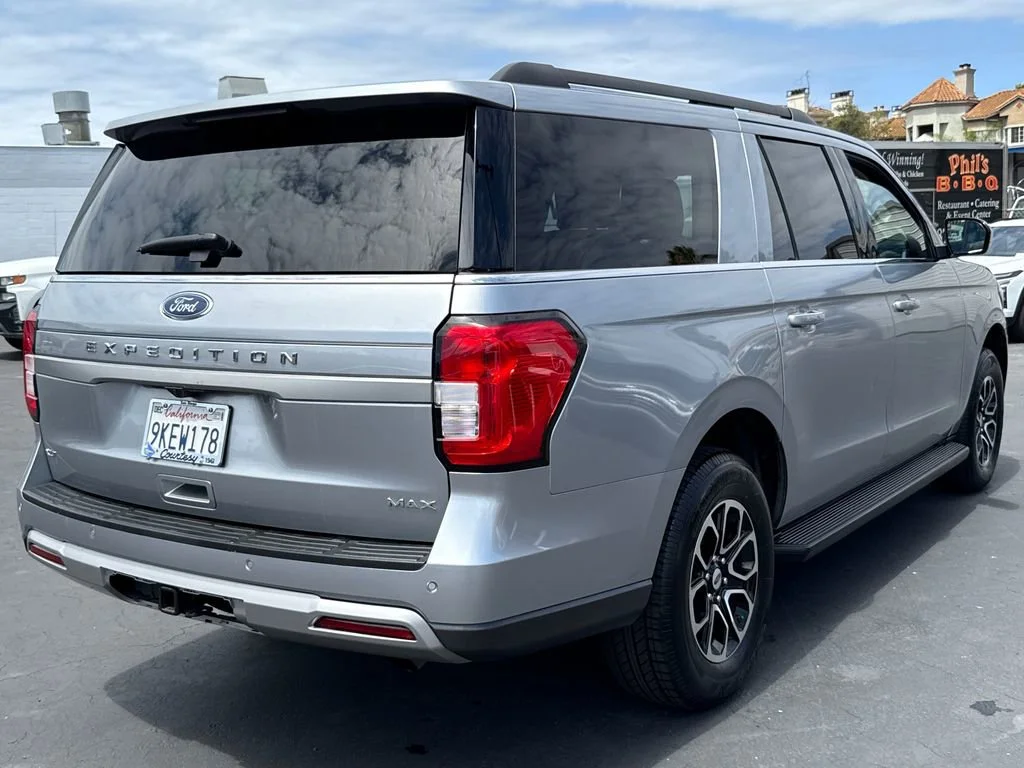 Used 2024 Silver Ford XLT image 13