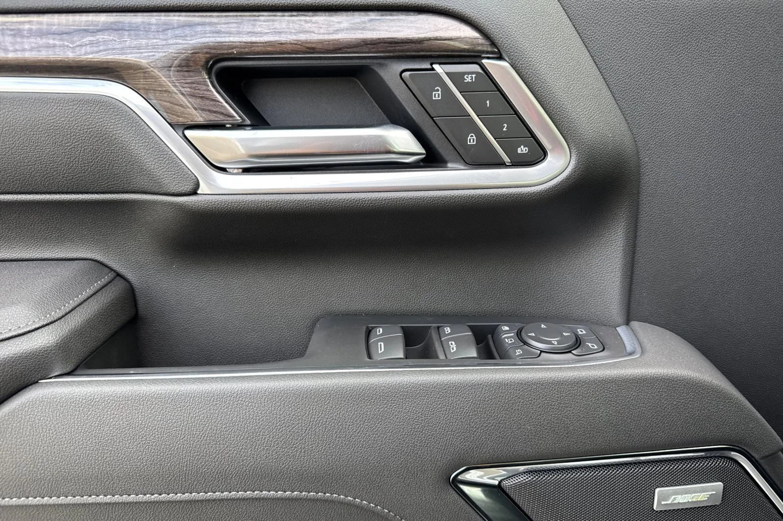 2026 Chevrolet Silverado 2500 HD LTZ view 10