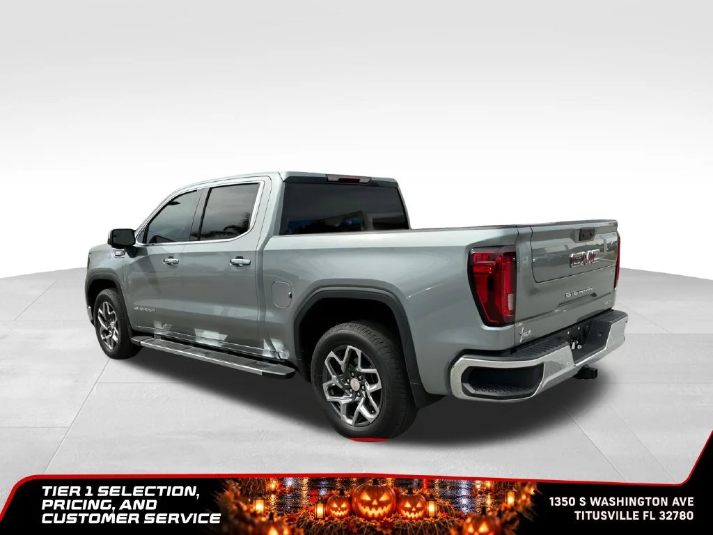 New 2026 Sterling Metallic GMC SLT image 4