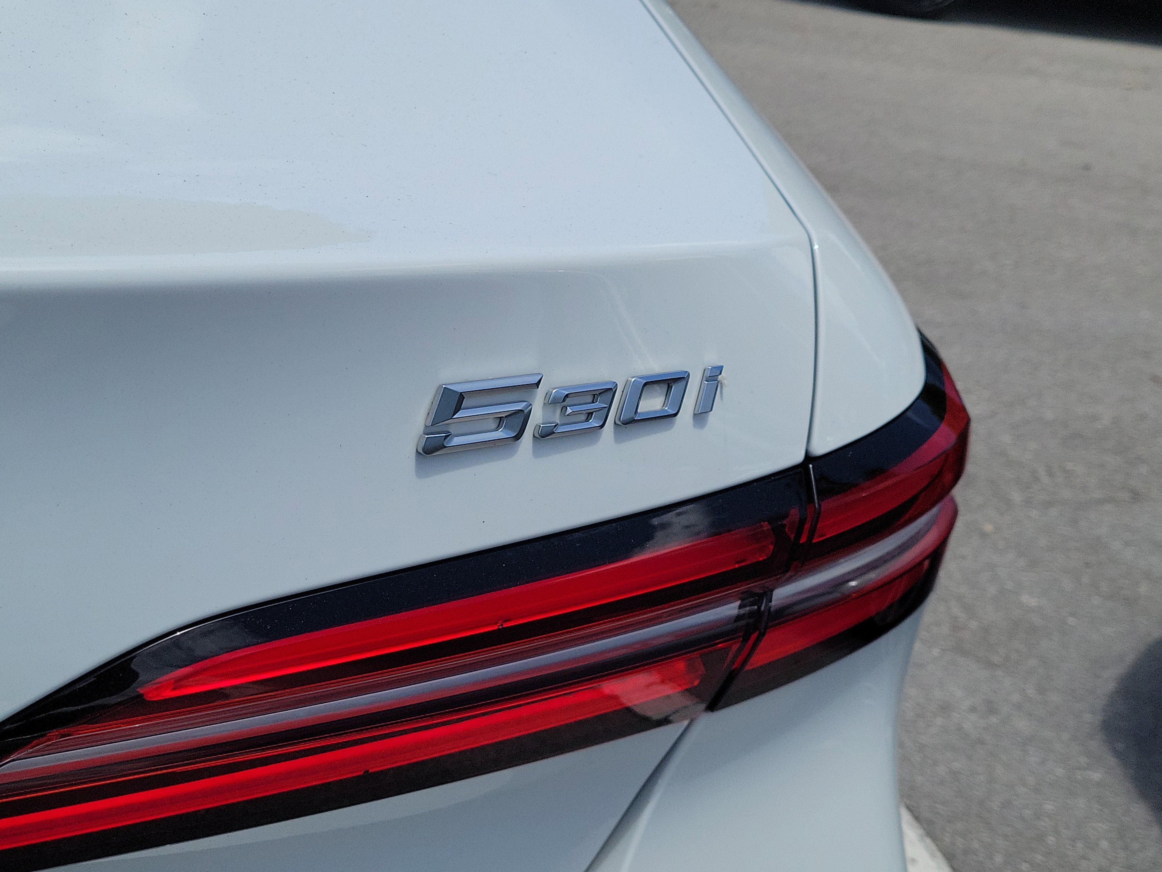 Used 2024 Mineral White Metallic BMW 530i image 16