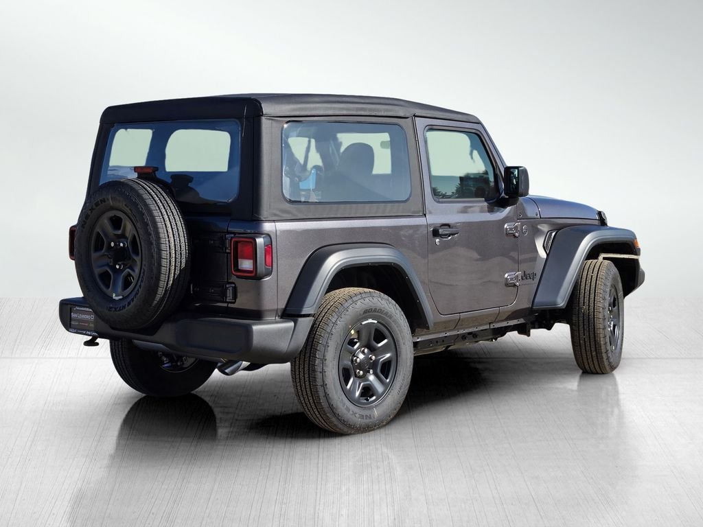 New 2026 Granite Crystal Metallic Clear-Coat Exterior Paint Jeep Sport image 4