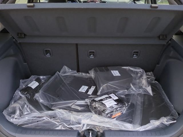 New 2026 White Hyundai SEL w/Two-Tone Roof image 41