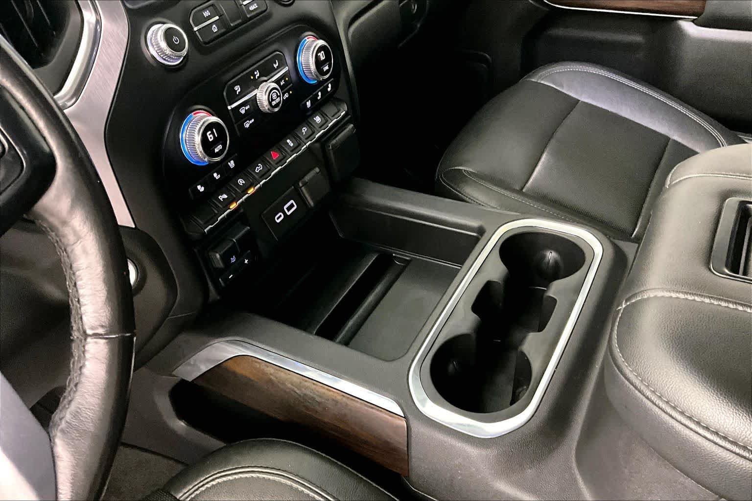 Used 2020 Onyx Black GMC SLT image 16